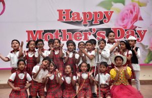 Children celebrate Mother’s Day at GEGS