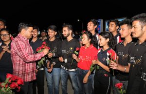 Dr Ghanshala receives grand welcome on return