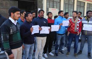 NSUI stages protest against lathi-charge