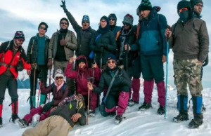Huge turnout of tourists at Auli
