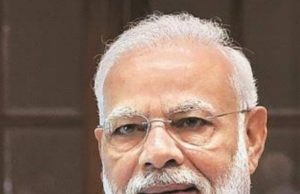 Act as link between Govt and people: PM to print media