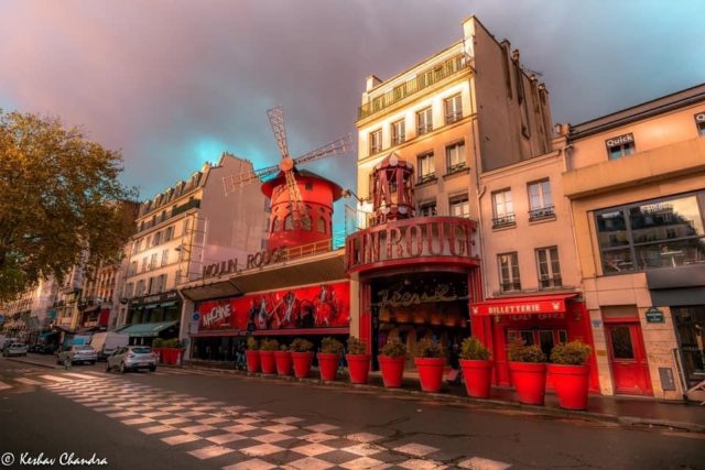 Paris' Moulin Rouge