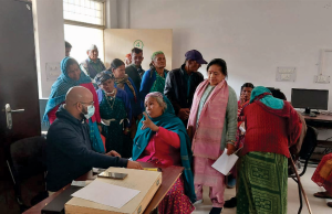 Graphic Era Hospital specialists examine patients in Rath, Pauri