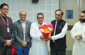 Ustad Abir Hussain & Pt Mithlesh Jha perform at SGRRU