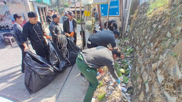 Hotel Rokeby Manor's cleanliness drive in Landaur in Mussoorie