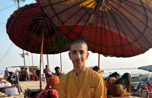 A Journey through Varanasi: From Urban Chaos to Inner Calm