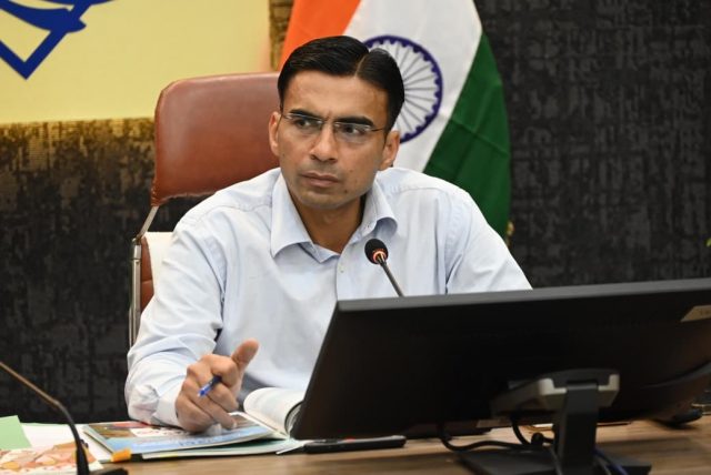 DM New Pic Bansal