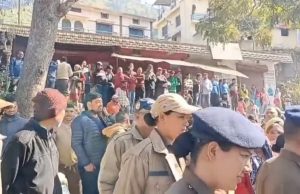 Leopard attack triggers huge protest in Pauri, villagers block National Highway
