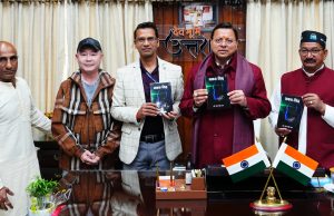 CM releases Dr RS Pal’s book, ‘Manas Vid’