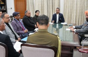 Gov chairs meeting of Nainital Golf Club, approves name change