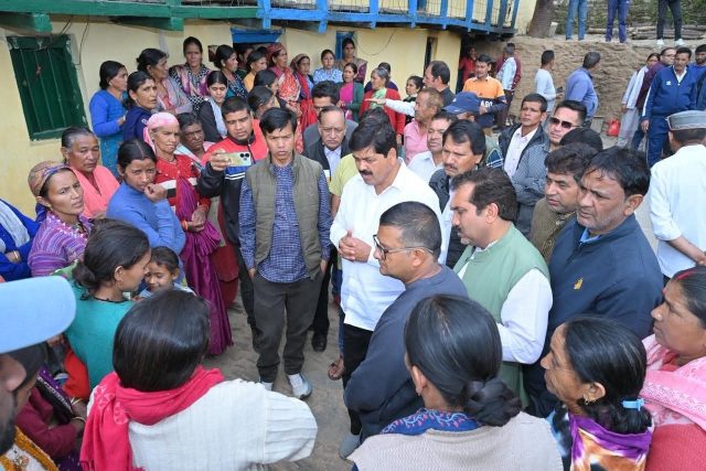 APS Ganesh Godiyal's visit to Pauri village where leopard had killed a girl