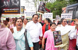Mahila Congress leader injured during Vidhan Sabha march over women’s quota