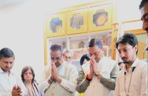 CM Dhami, Ganesh Joshi & Harish Rawat pay tribute