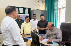 Subodh Uniyal orders action against absentee doctor during inspection at Garampani CHC