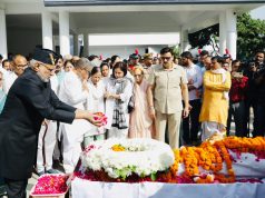 Vice President pays tribute to former CM BC Khanduri at his residence