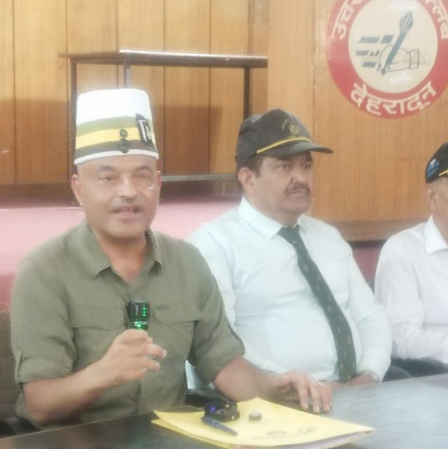 APS Col Ajay Kothiyal addressing pc