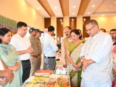 Minister Joshi hears public grievances at Seva Pakhwada Multi-Purpose Camp