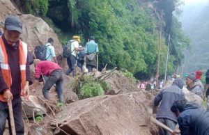 Kedarnath Yatra halted amid heavy rainfall leading to fall of boulders