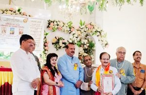 Rajneesh Trivedi receives ‘Gaurav Samman’