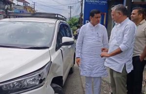 Narrow escape for MP Anil Baluni as boulder hits car on way to Pipalkoti