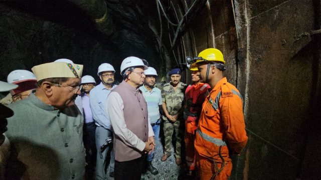 CM tunnel inspects 5