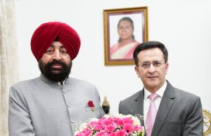 Governor reviews Kanwar Yatra, disaster management with DGP