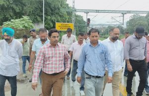 Additional Divisional Manager inspects under-construction Railway Station in Kotdwar