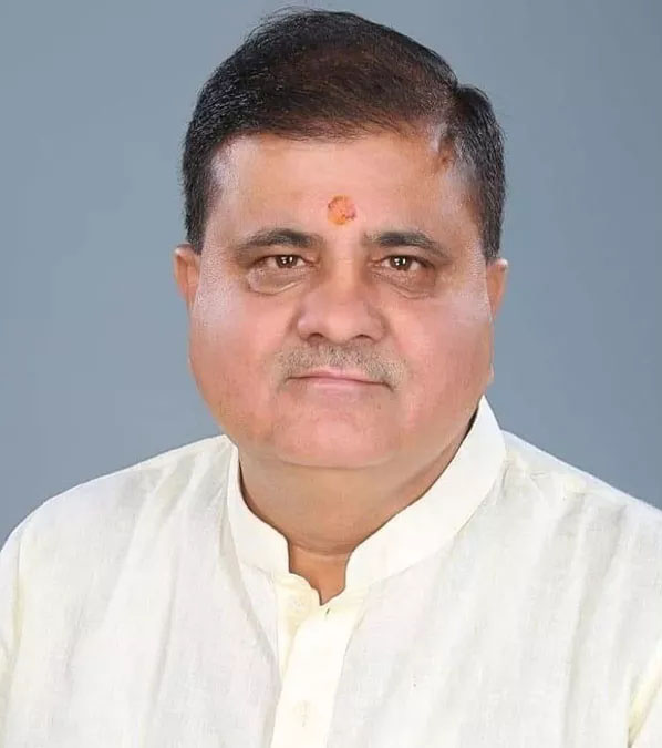 Mahendra Bhatt 22
