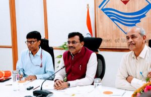 NITI Aayog members discuss U’khand’s development prospects with CS and state officials