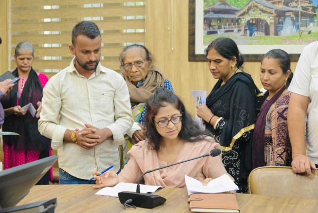 Over 137 grievances heard at Jan Samadhan Diwas, land encroachment complaints dominate