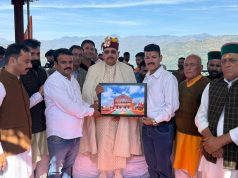 Culture Minister Satpal Maharaj participates in Dussehra celebrations at Simog